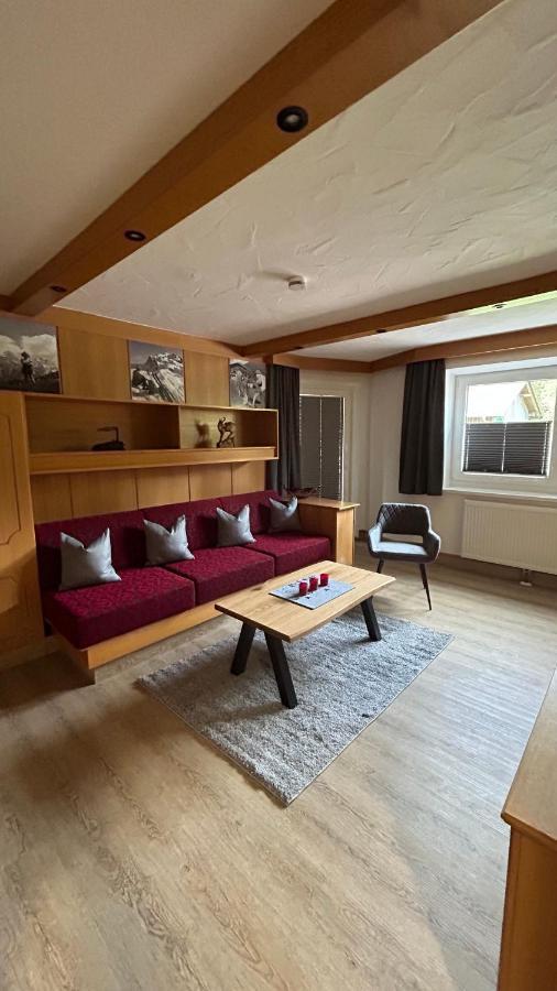Ferienwohnungen Lodge-B Weissenbach am Lech Kültér fotó