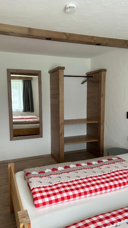 Ferienwohnungen Lodge-B Weissenbach am Lech Kültér fotó