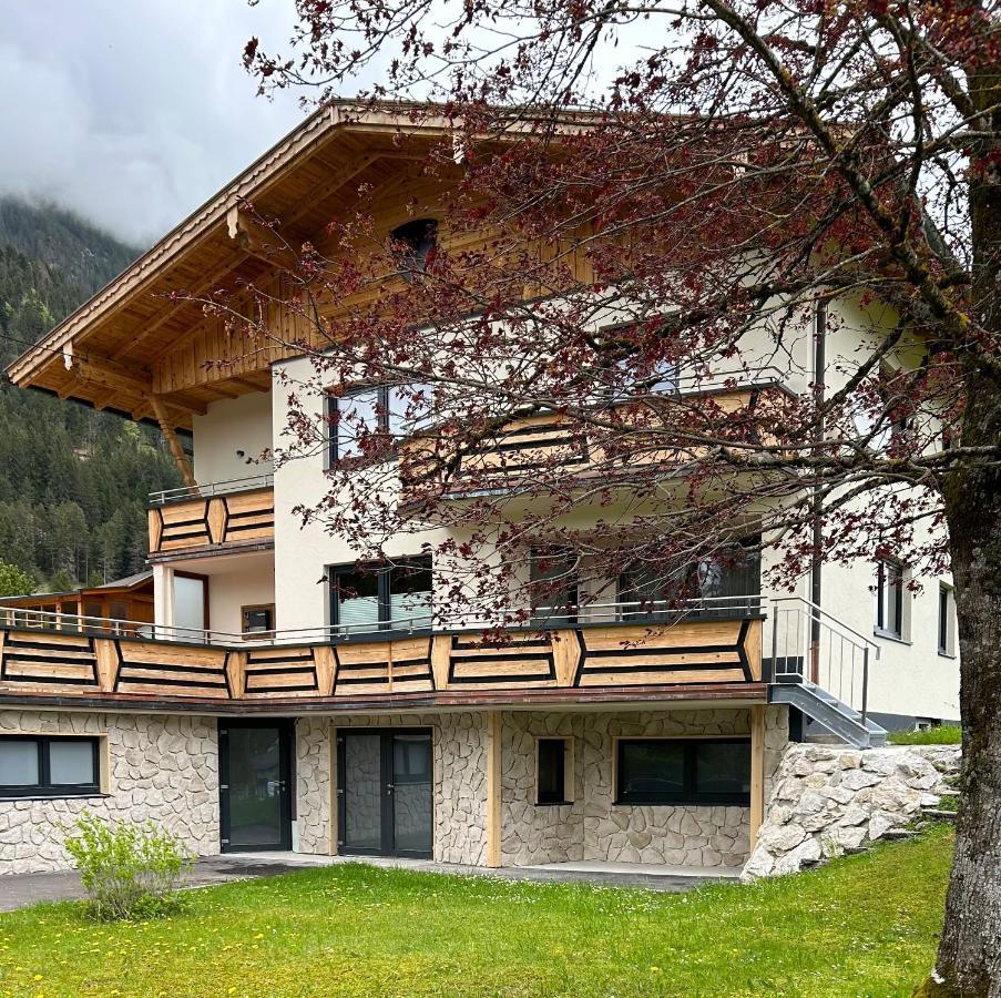 Ferienwohnungen Lodge-B Weissenbach am Lech Kültér fotó