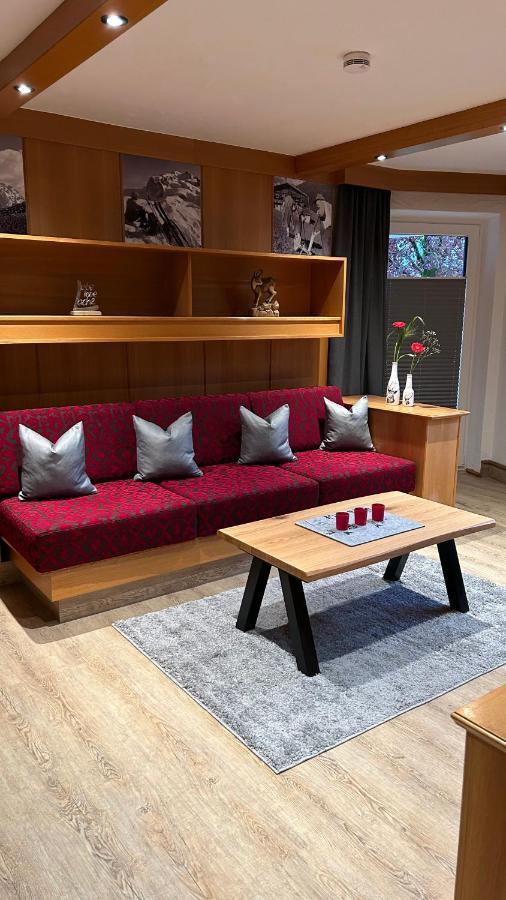 Ferienwohnungen Lodge-B Weissenbach am Lech Kültér fotó