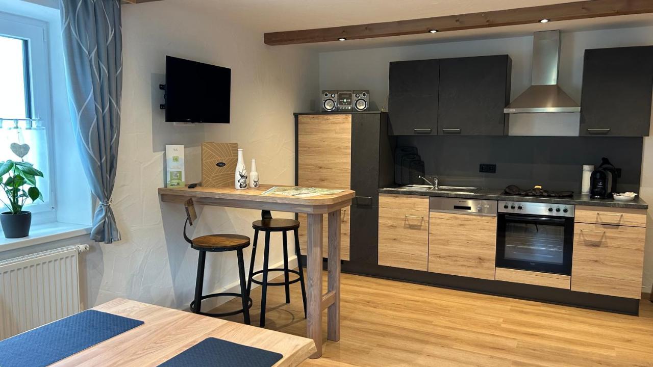 Ferienwohnungen Lodge-B Weissenbach am Lech Kültér fotó